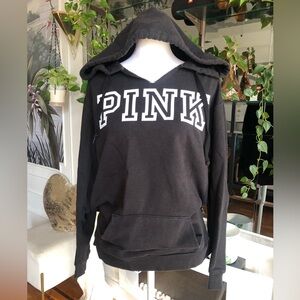 VICTORIA SECRET PINK HOODED SWEATER 🖤